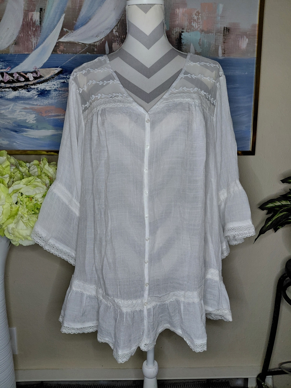 Zac & Rachel White Lace-Trim Button-Front Tunic